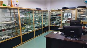 样品室.jpg 样品室.jpg